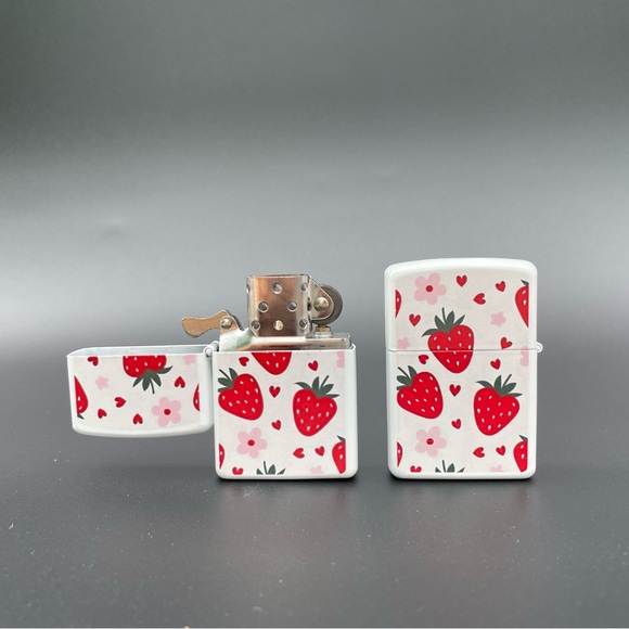 Pick 3 of your choice flip top light-er - Picture 3 of 16